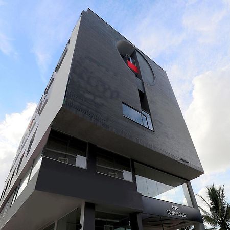 Super Townhouse Reva College University Yelahanka エクステリア 写真