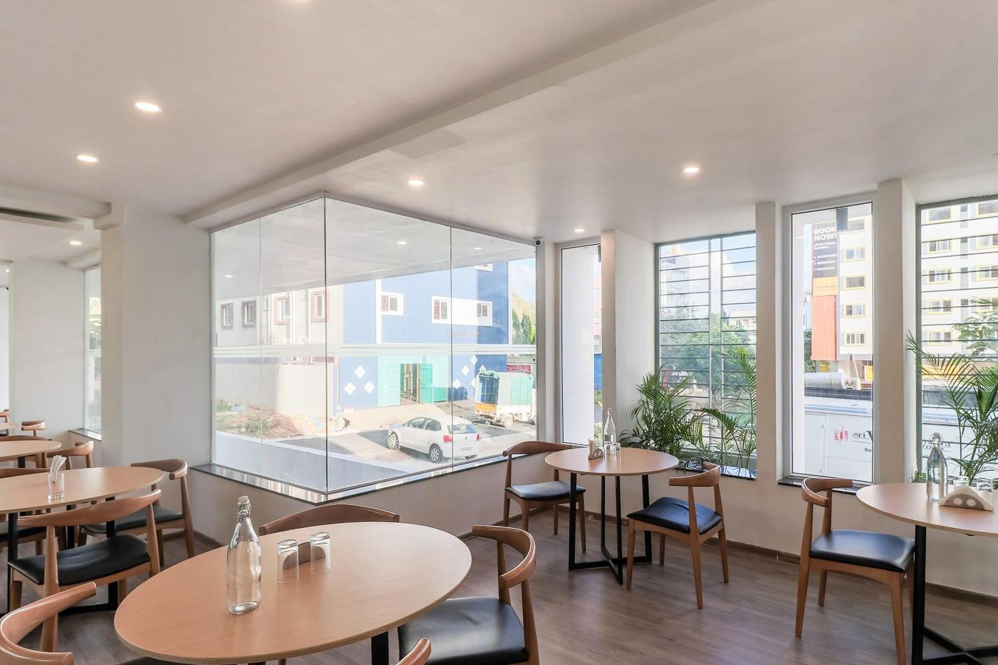 Super Townhouse Reva College University Yelahanka エクステリア 写真